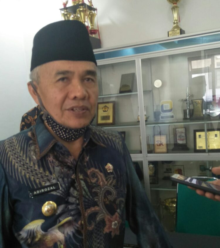 Akan Dibuat Aturan Bantuan Bencana harus Punya IMB ini kata Bupati Kerinci Adirozal